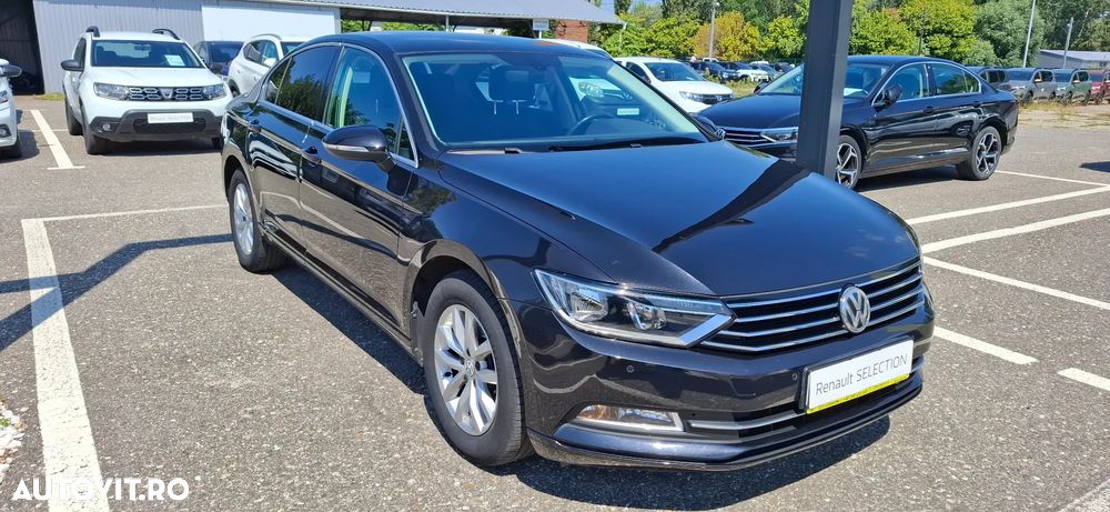 Volkswagen Passat - 10