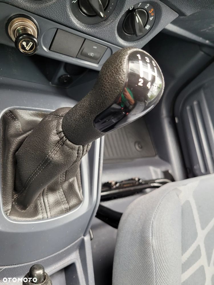 Ford Transit Connect - 31