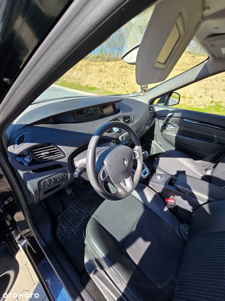 Renault Scenic 1.6 dCi Energy Dynamique - 14