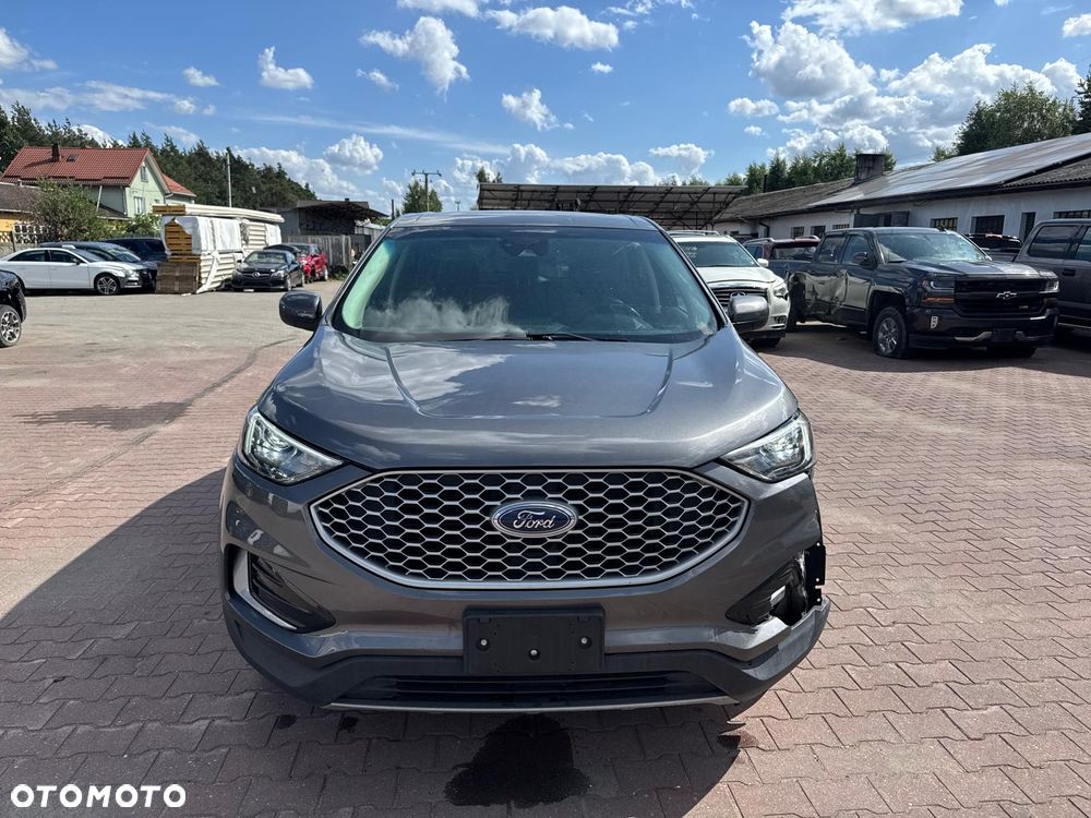 Ford Edge - 17