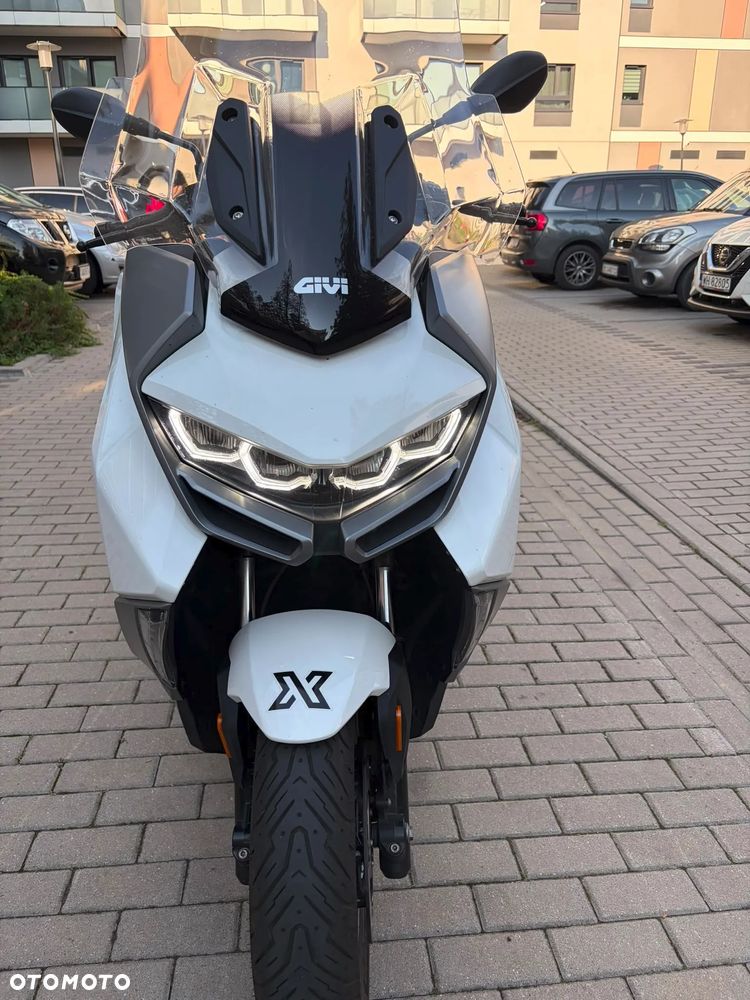 BMW C 400 GT - 1