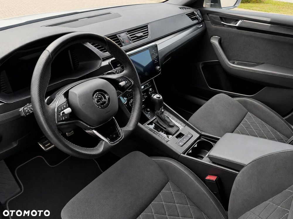 Skoda Superb 2.0 TSI Sportline DSG - 7