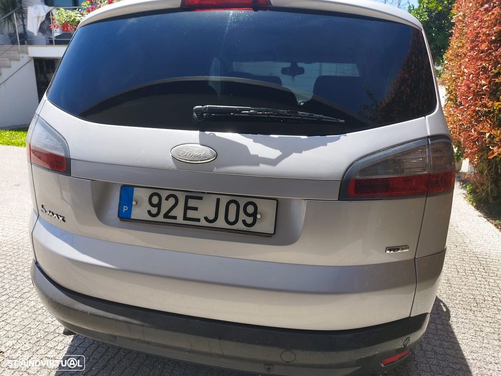 Ford S-Max 1.8 TDCi Titanium 7L - 12