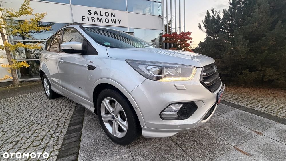 Ford Kuga - 27