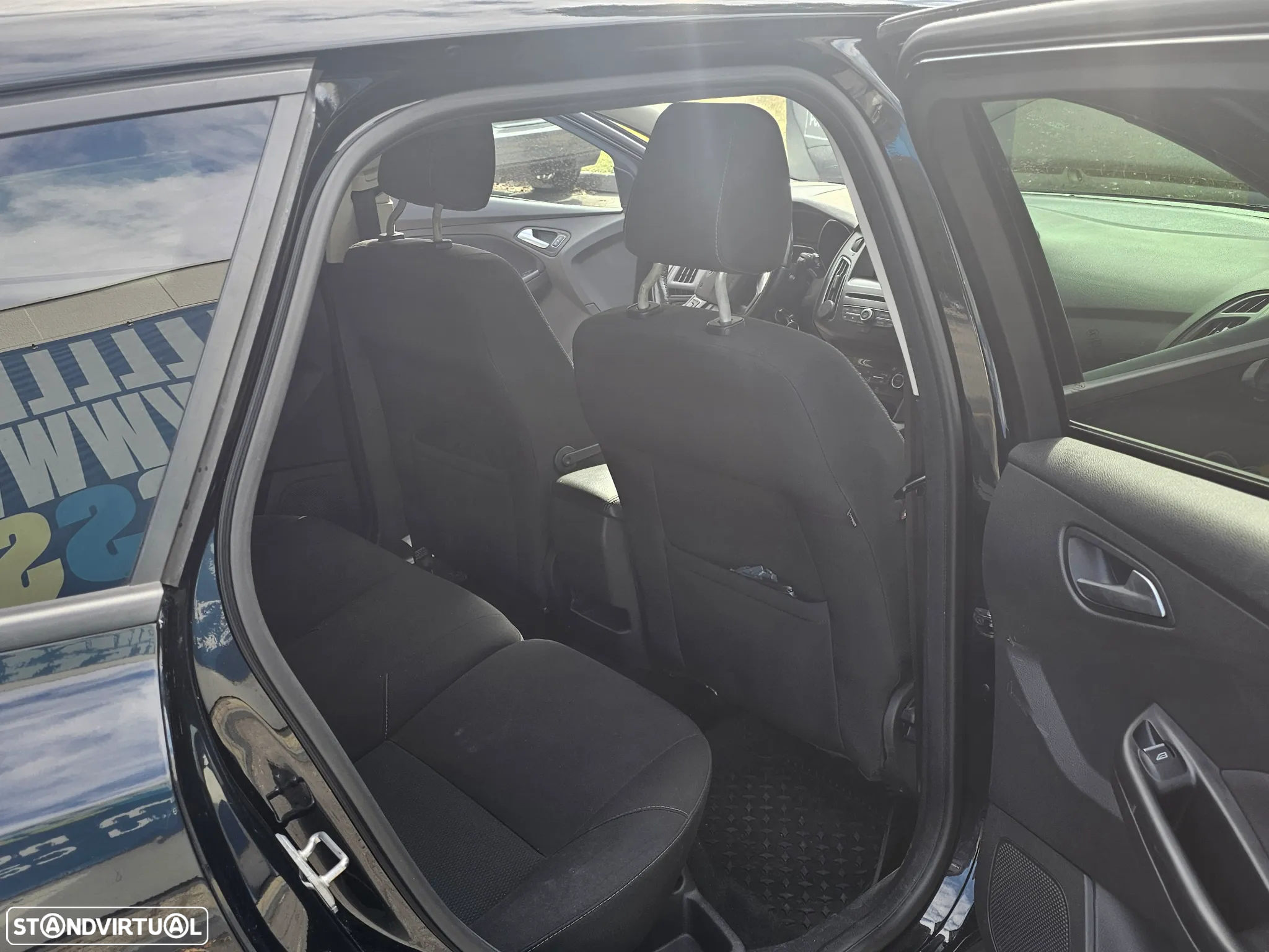 Ford Focus SW 1.5 TDCi Titanium ECOnetic - 5