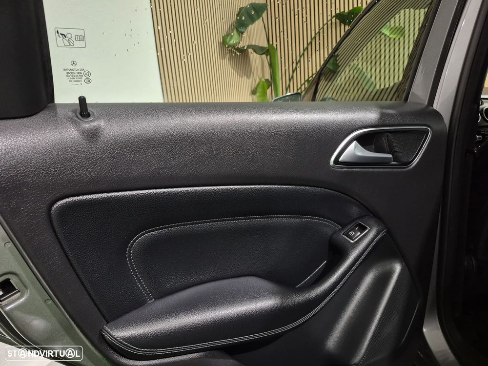 Mercedes-Benz B 200 CDi BE Aut.112g - 26