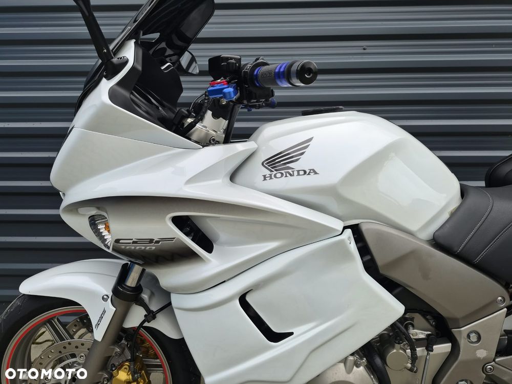 Honda CBF - 17