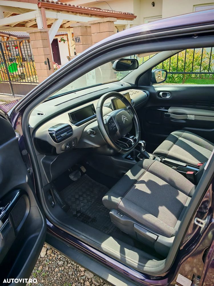 Citroën C4 Cactus 1.2 PureTech S&S EAT6 Shine - 18