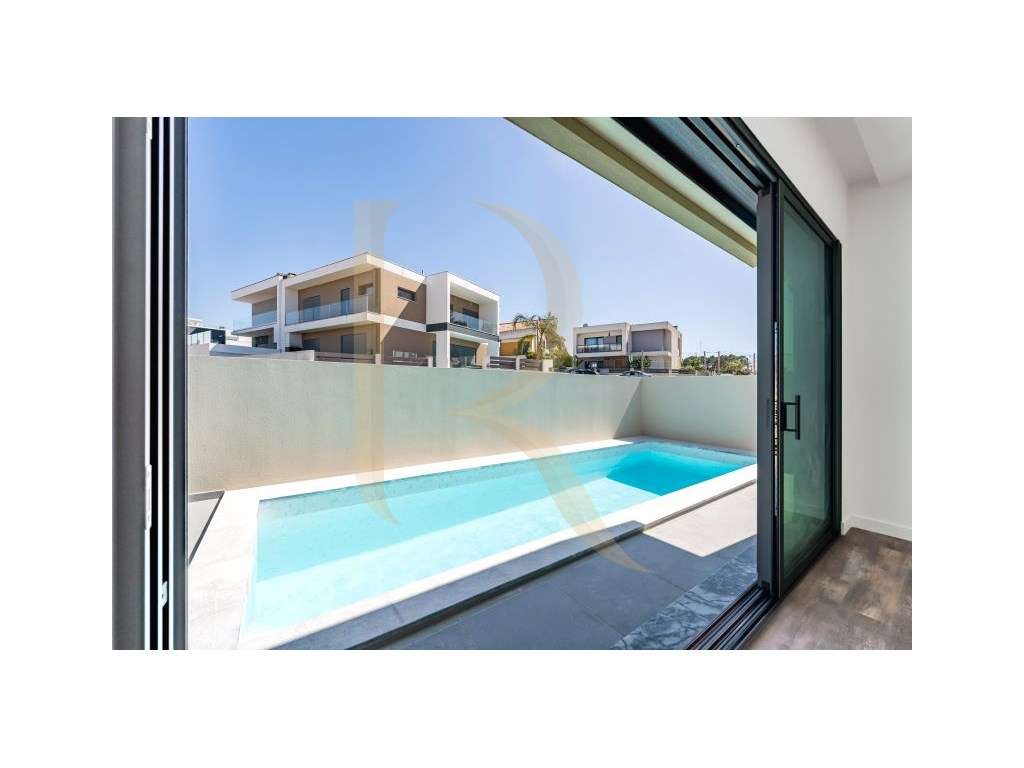 Moradia Nova Isolada T3 Térrea com Piscina | Pinhal Conde da Cunha - Grande imagem: 3/45