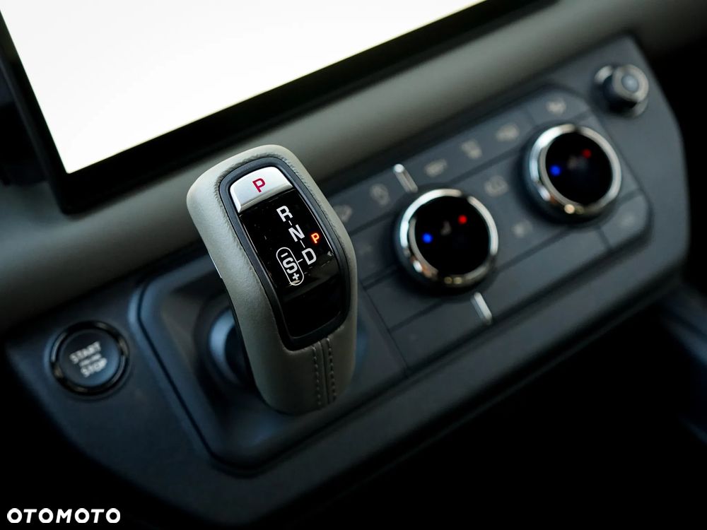 Land Rover Defender 110 4.4 P635 V8 mHEV Octa Edition One - 20
