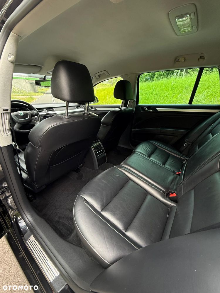 Skoda Superb - 32