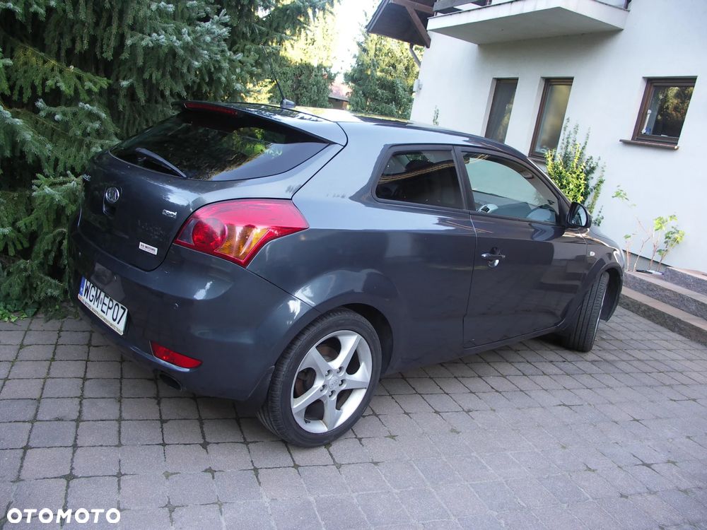 Kia ProCeed - 5