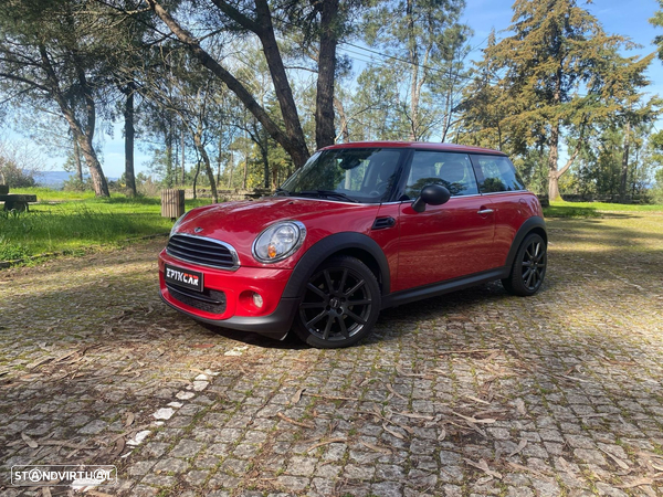 MINI 3 Portas One D