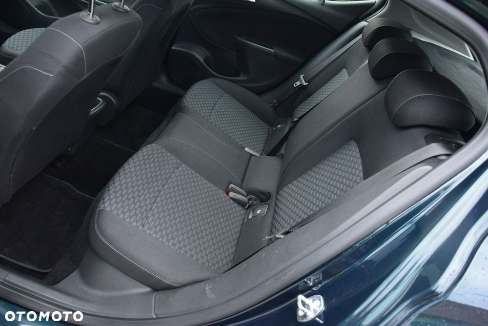 Opel Astra - 25