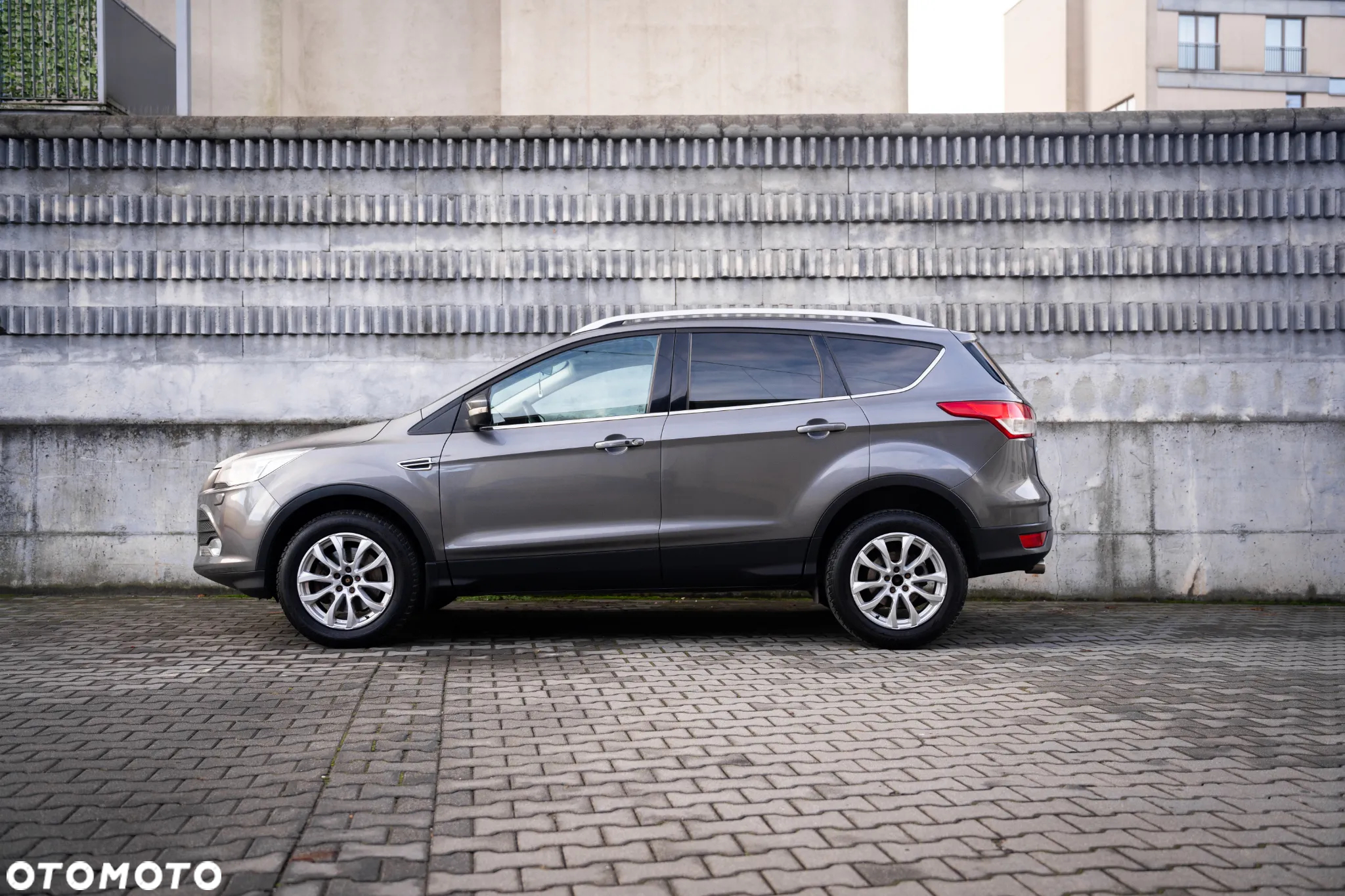 Ford Kuga 2.0 TDCi 4WD Titanium - 4