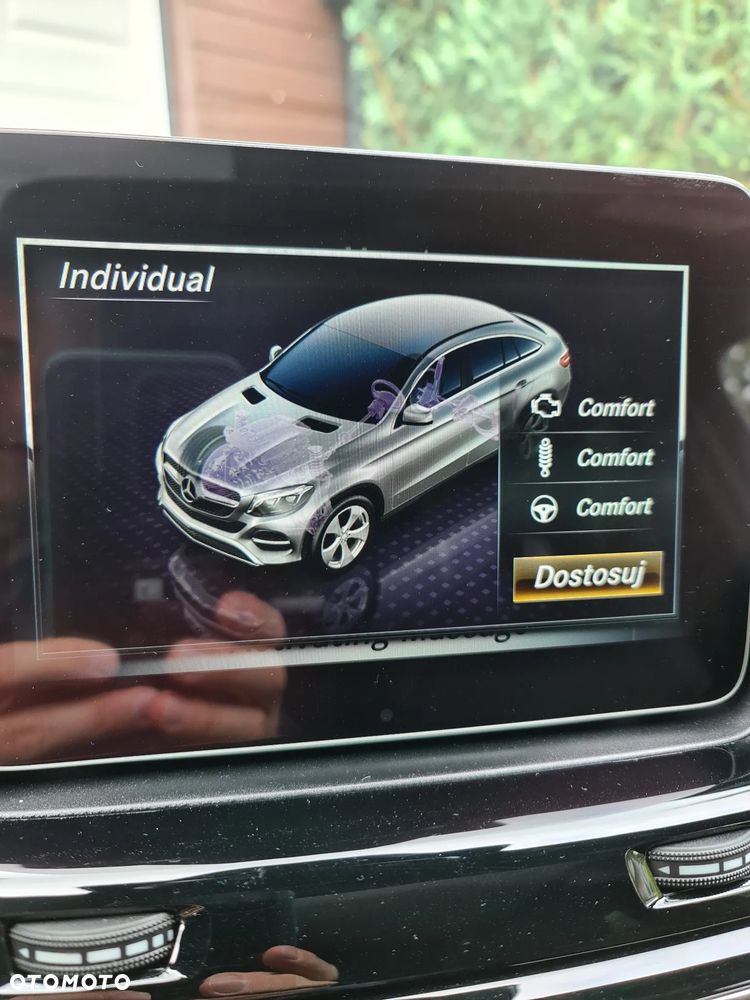 Mercedes-Benz GLE 350 d 4-Matic - 21