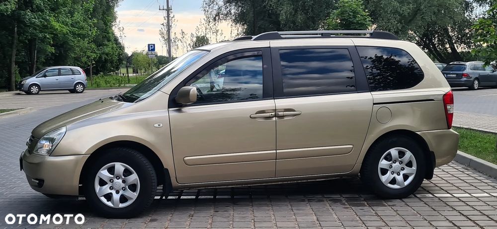 Kia Carnival 2.9 CRDi Tour - 3