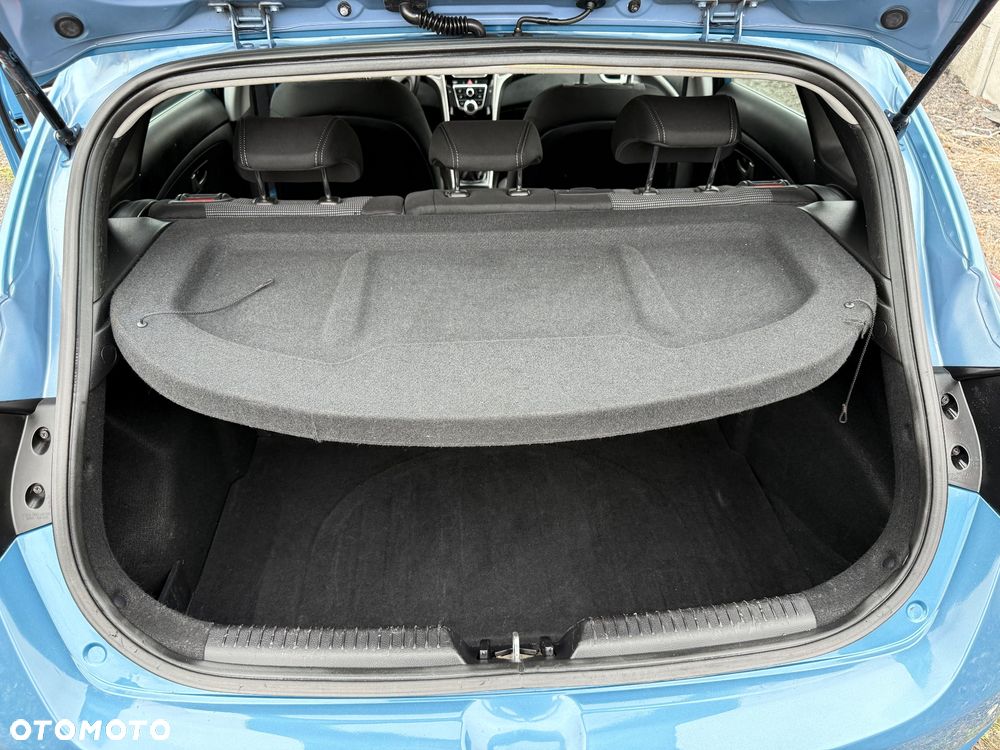 Hyundai i30 1.4 Base + - 10