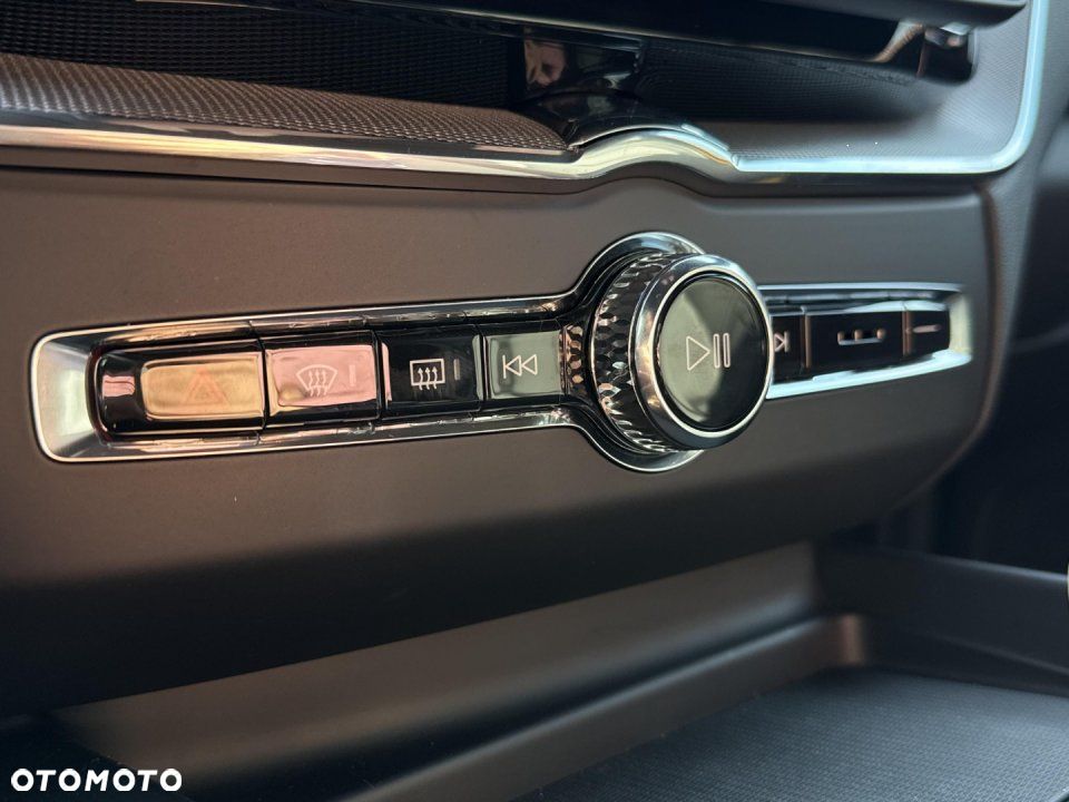 Volvo XC 60 - 23