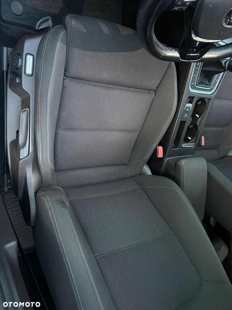 Volkswagen Passat 1.6 TDI BMT Trendline - 14