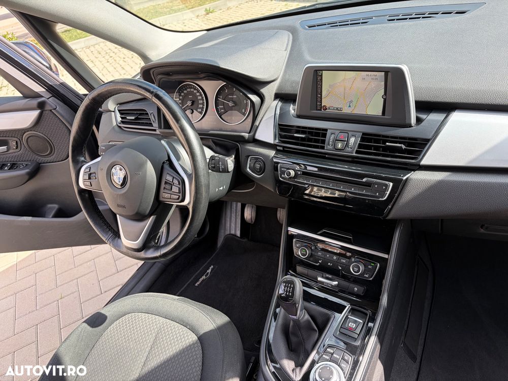 BMW Seria 2 218d Luxury Line - 14