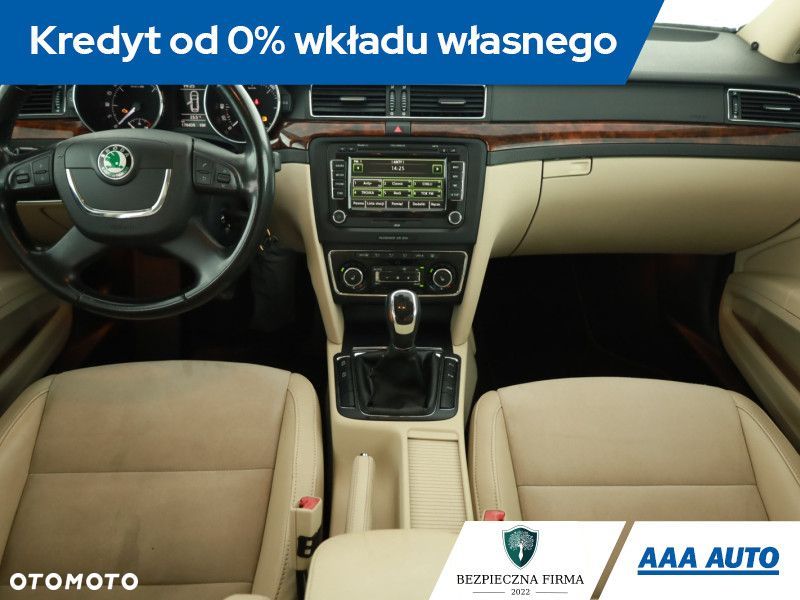 Skoda Superb - 14