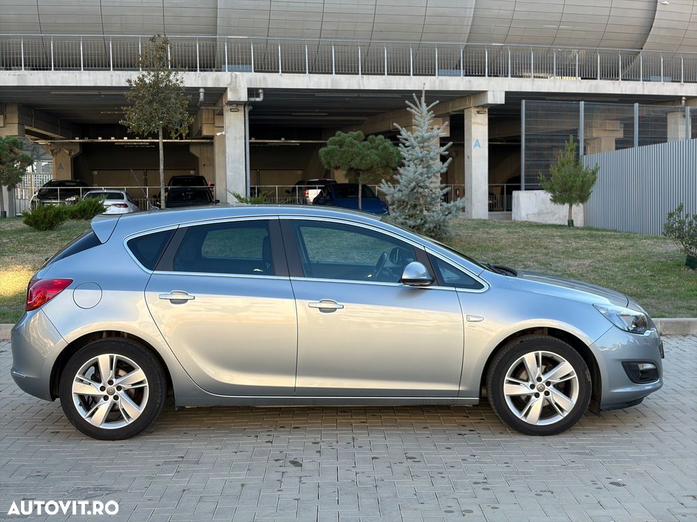Opel Astra - 3