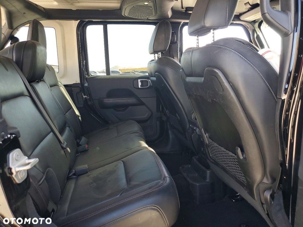 Jeep Wrangler - 7