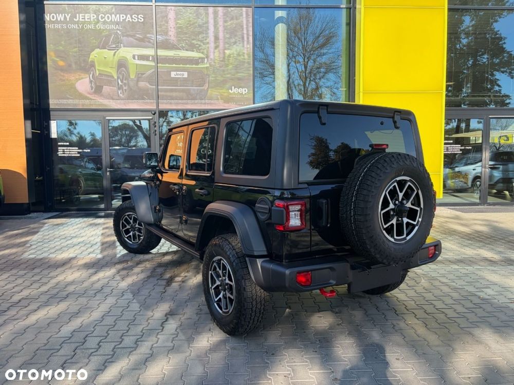 Jeep Wrangler - 12
