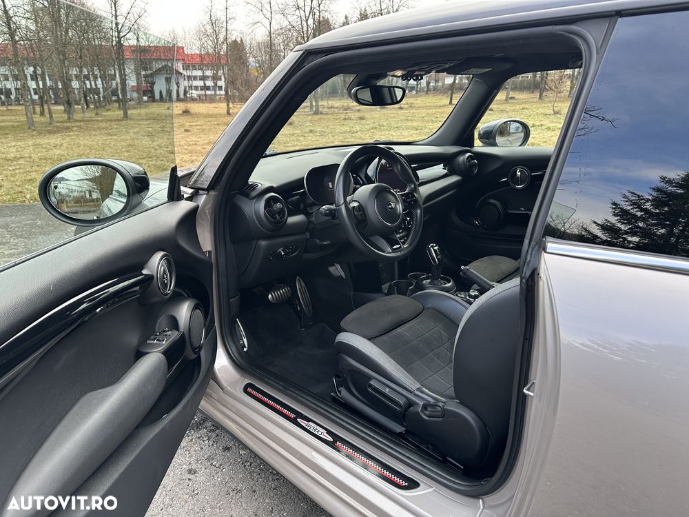 Mini Cooper Aut. John Works Trim - 14