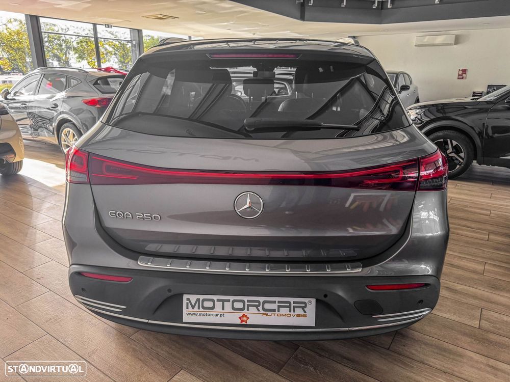 Mercedes-Benz EQA 250 Progressive - 8