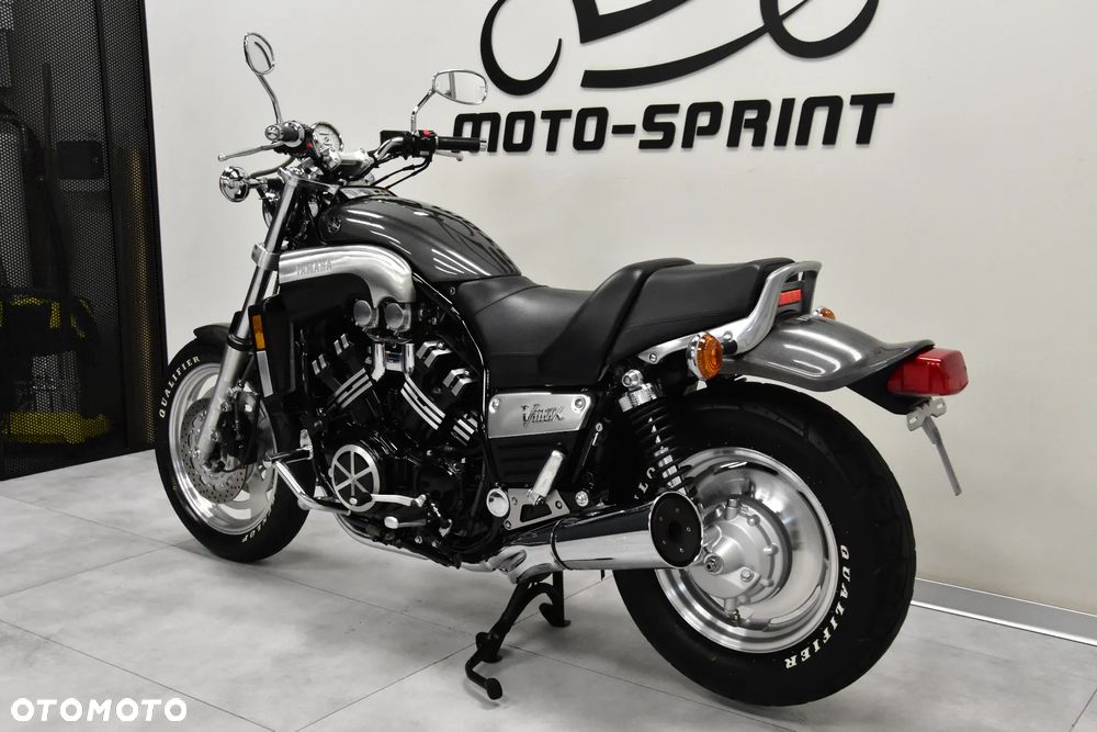 Yamaha V-MAX - 7