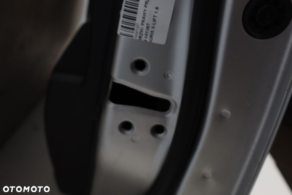 DRZWI PRAWY PRZÓD TOYOTA AURIS II LIFT 1.6 - 5