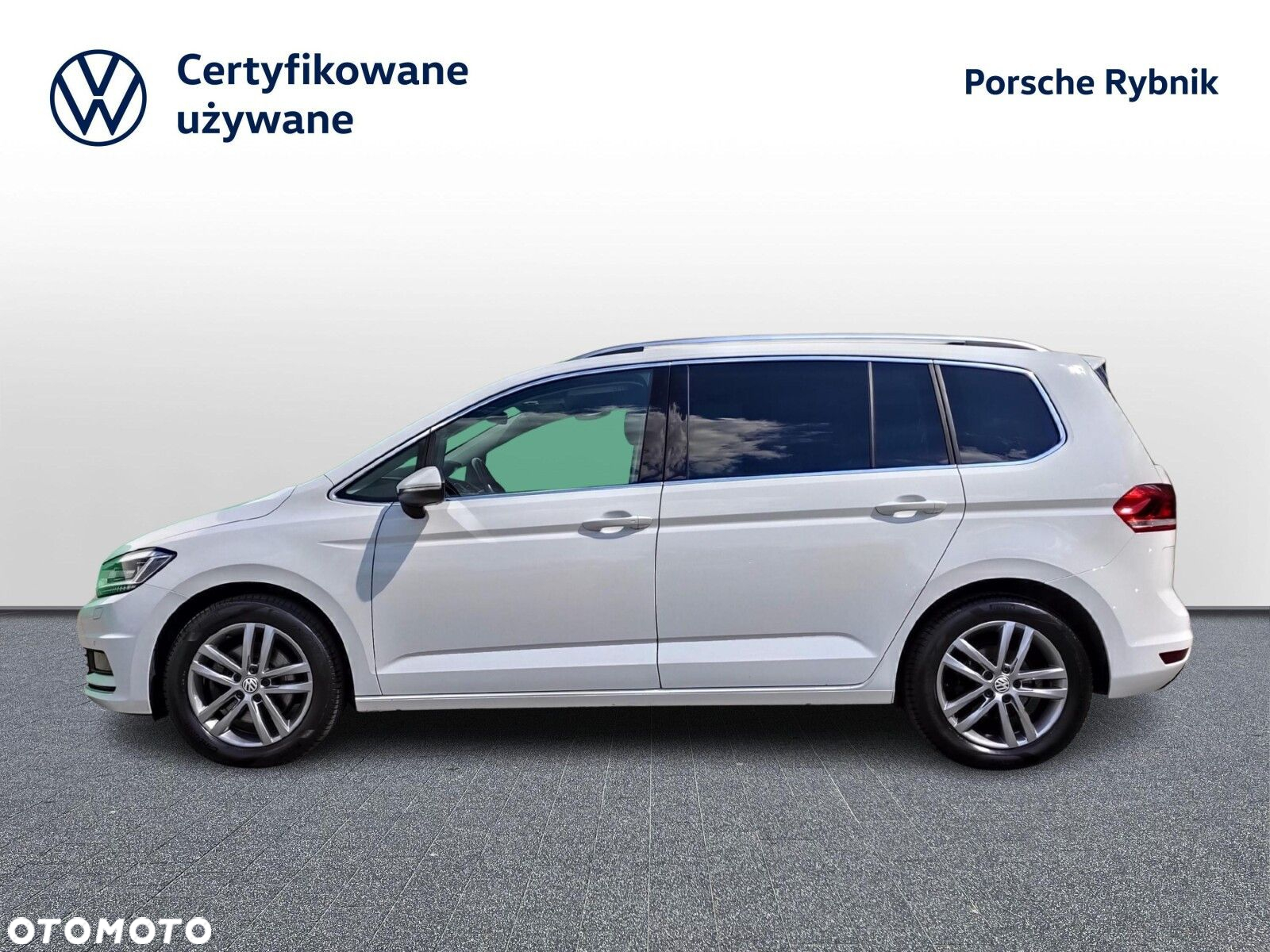 Volkswagen Touran - 2