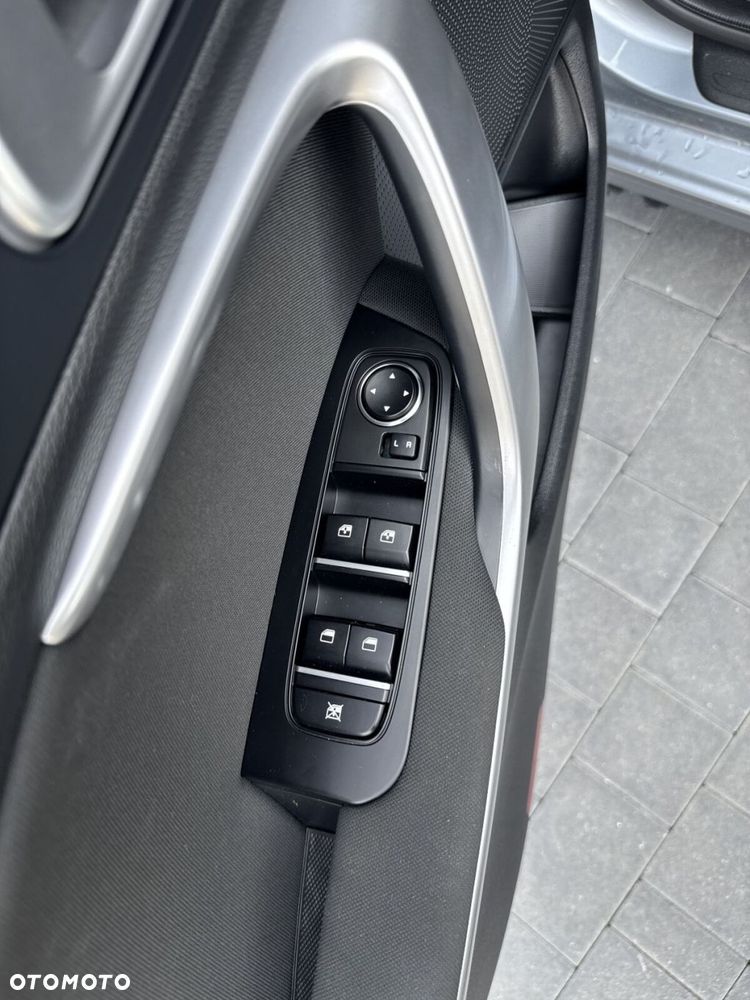 Kia Ceed 1.5 T-GDI M - 15