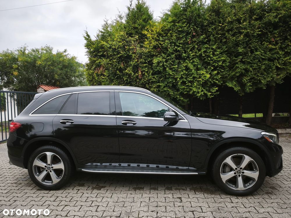 Mercedes-Benz GLC 300 4-Matic - 3