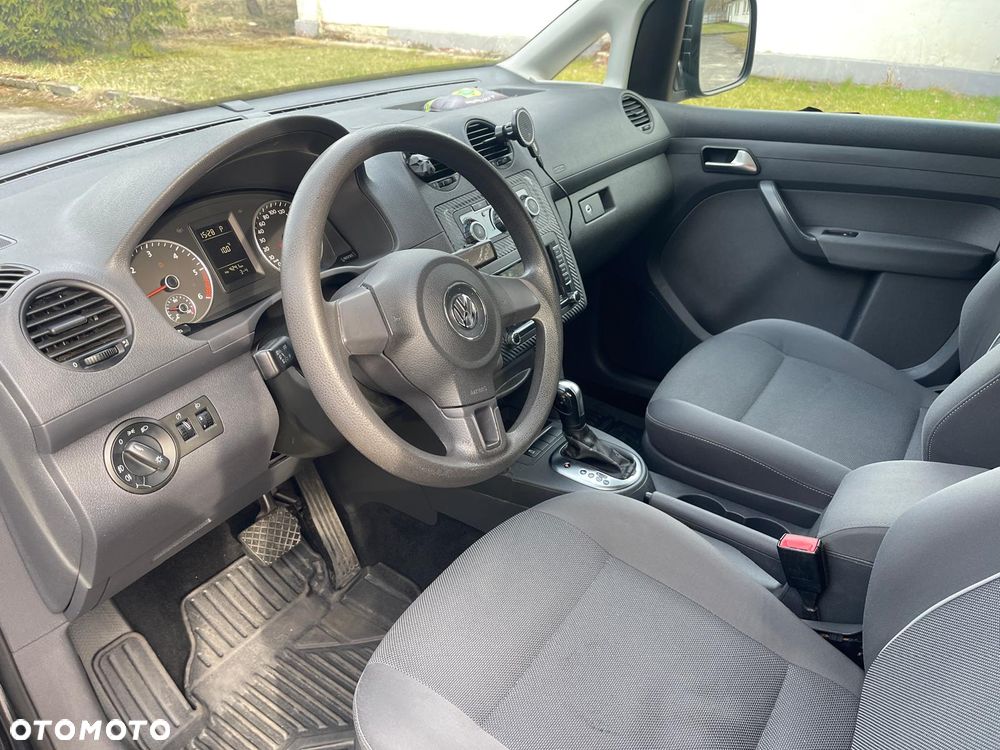 Volkswagen Caddy Maxi Comfortline DSG - 2