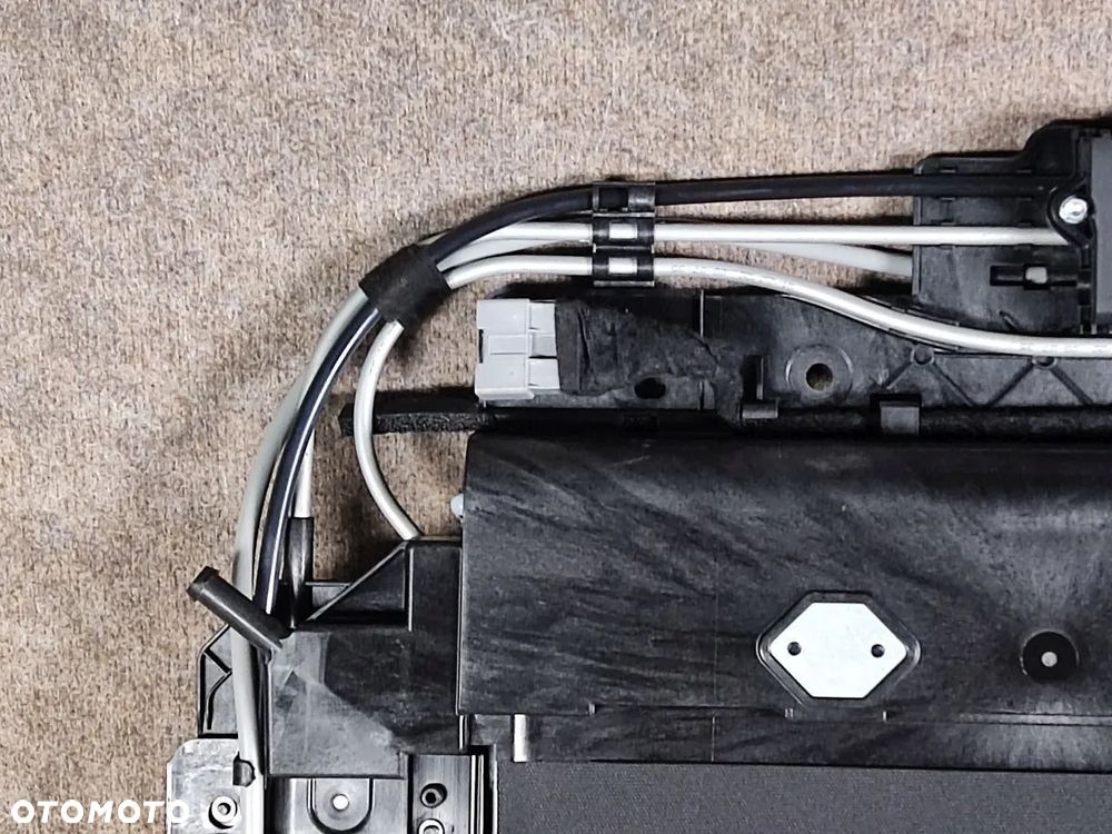 FORD EXPLORER od 2020r Szyberdach - 7