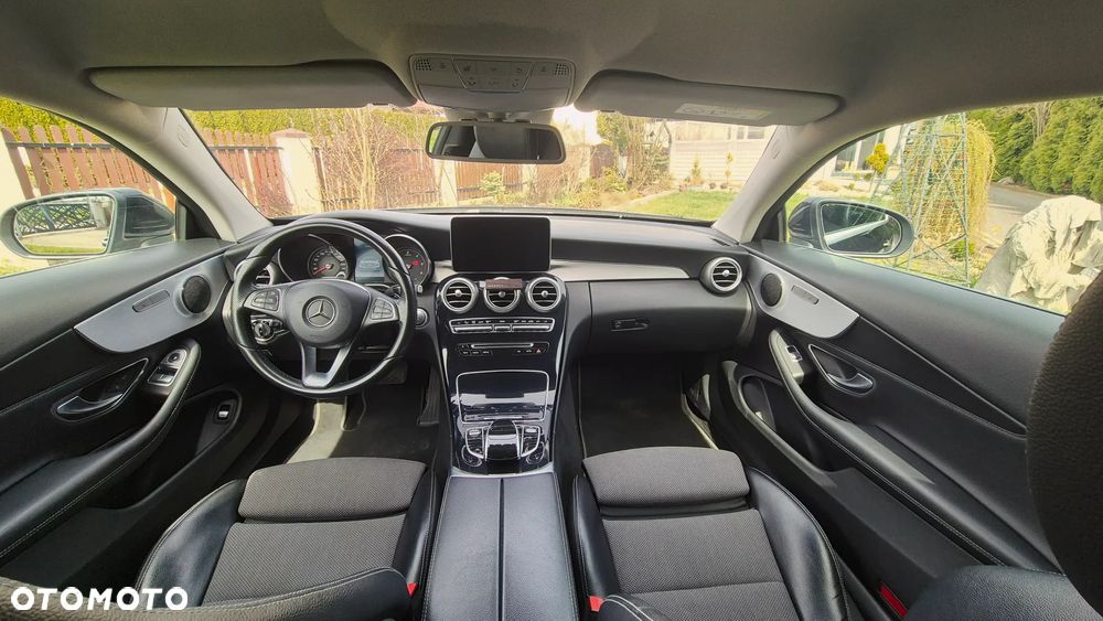Mercedes-Benz Klasa C 220 d 9G-Tronic - 14