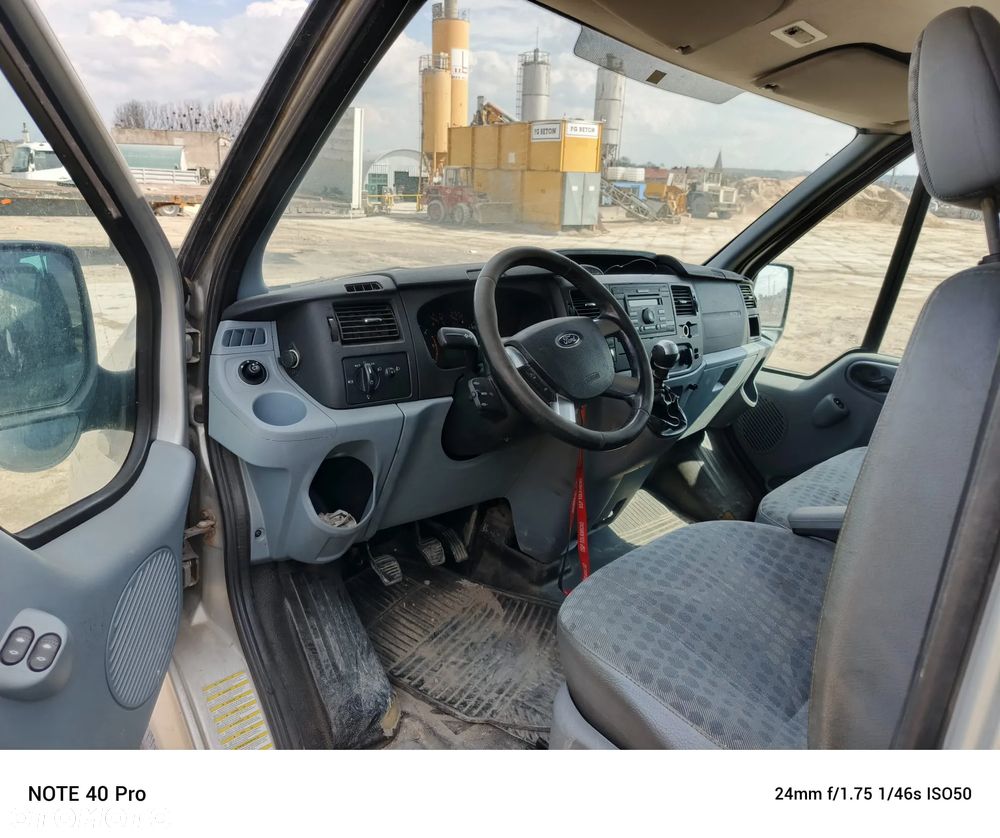 Ford Transit - 3