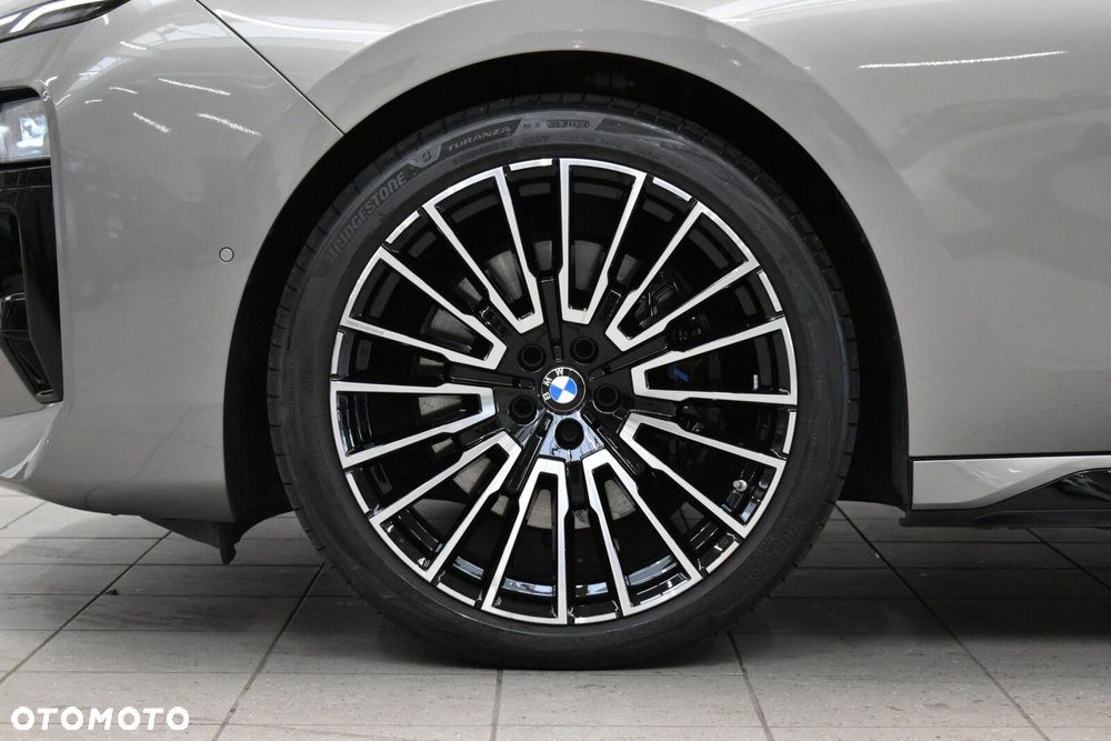 BMW Seria 7 - 7