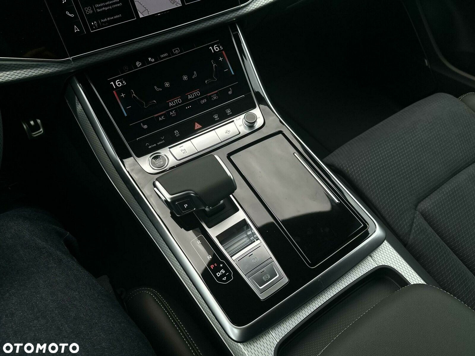 Audi Q8 - 21