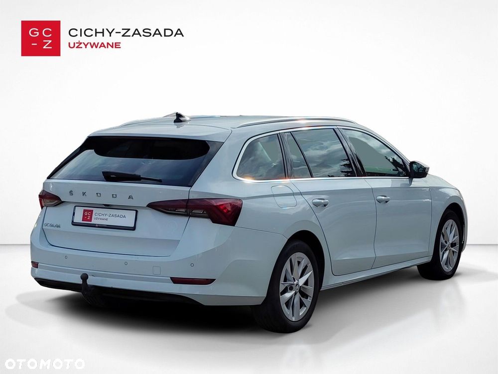 Skoda Octavia 2024 photo 5