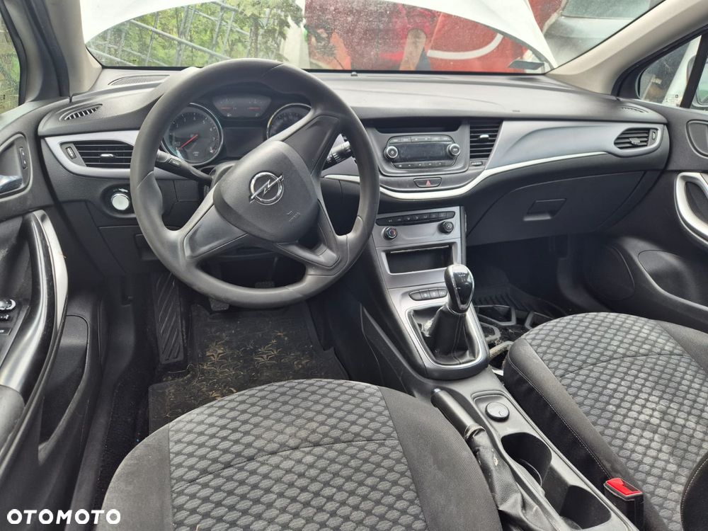 Opel Astra - 6