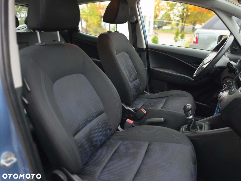 Hyundai ix20 - 17