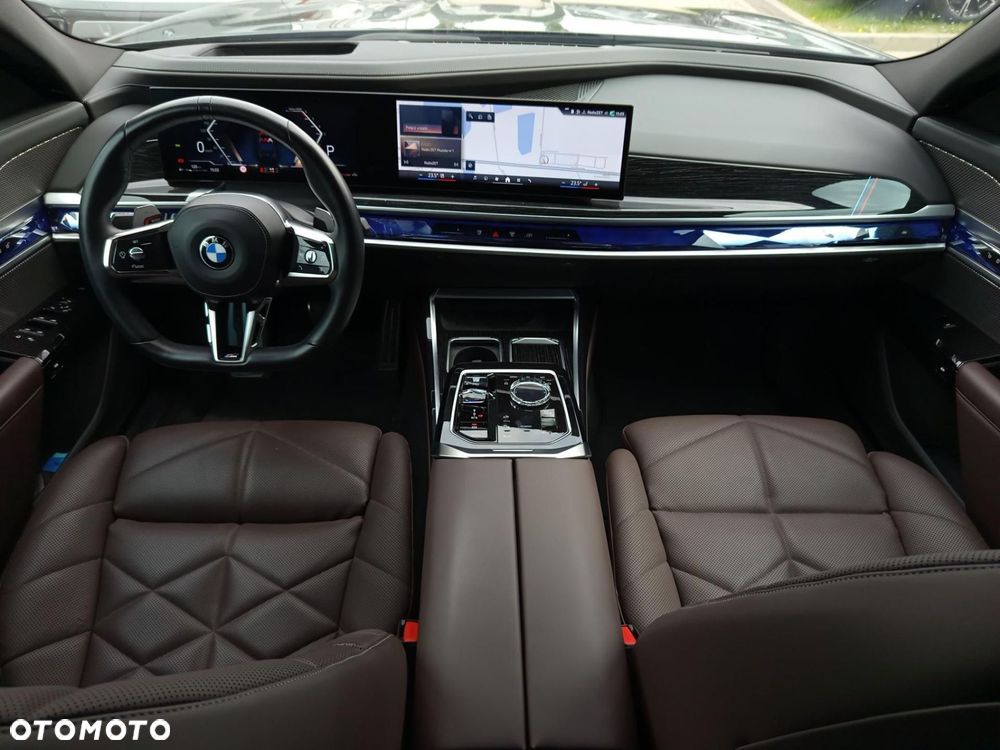 BMW Seria 7 - 15