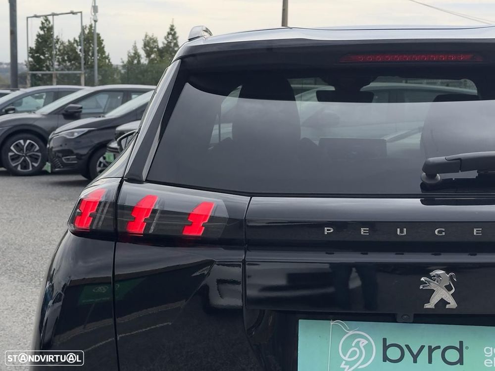 Peugeot e-2008 50 kWh GT Line - 11