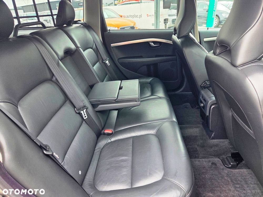 Volvo V70 2.0D Momentum - 31