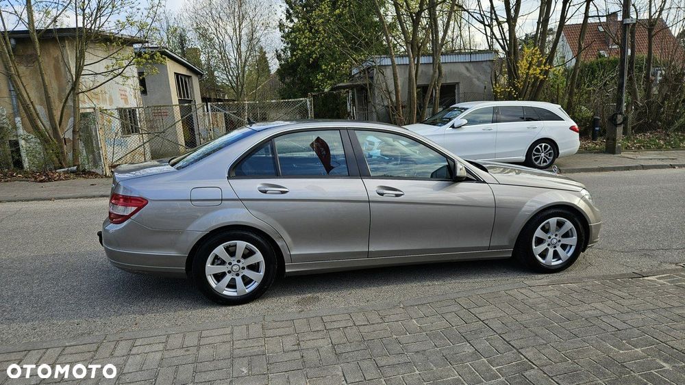 Mercedes-Benz Klasa C 220 CDI Classic - 7