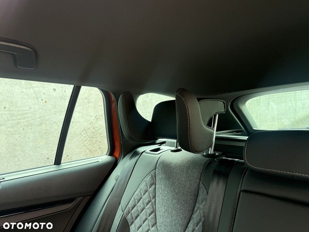 Skoda Octavia 1.5 TSI mHEV Sportline DSG - 33